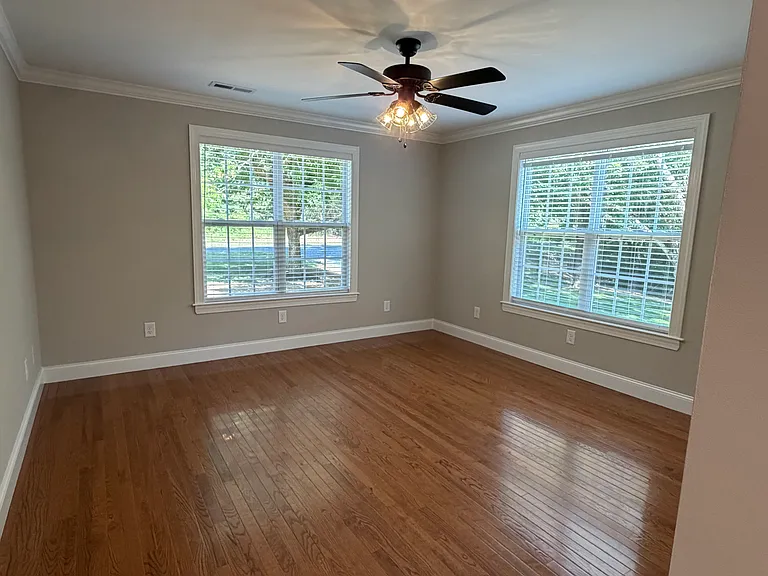 5425 Lower Stone Church Rd — Photo 6