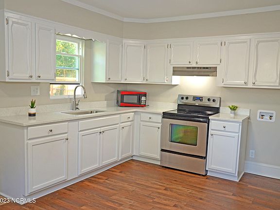 5th image of 1345 Huffines Avenue