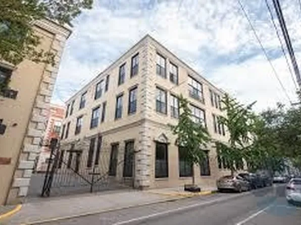 522 Gregory Ave APT B304, Weehawken, NJ 07086