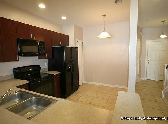 5th image of 11369 Estancia Villa Cir 5