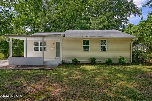 901 Davis St Photo 1