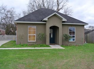 5679 Arialo Dr, Baton Rouge, LA 70820