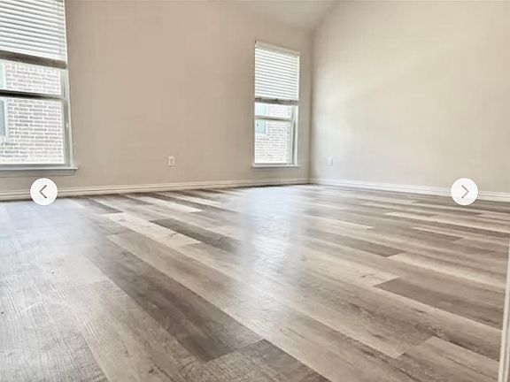 4th image of 913 Goldenmist Dr
