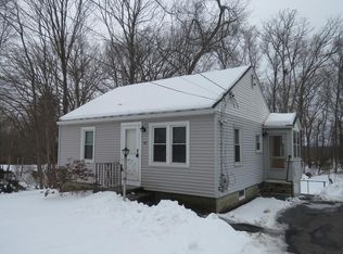 97 S Main St, Millbury, MA 01527