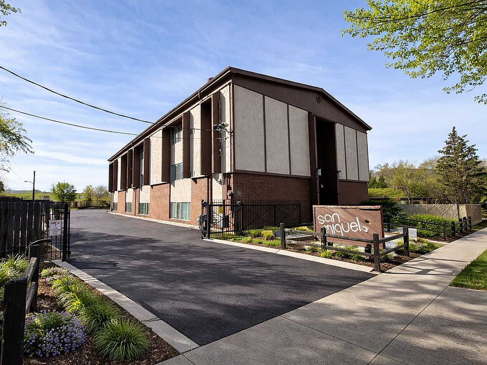 1st image of 3611 E San Miguel St APT 101