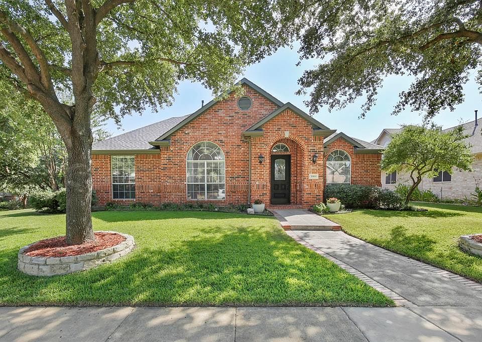 1st image of 5909 Sandhill Cir
