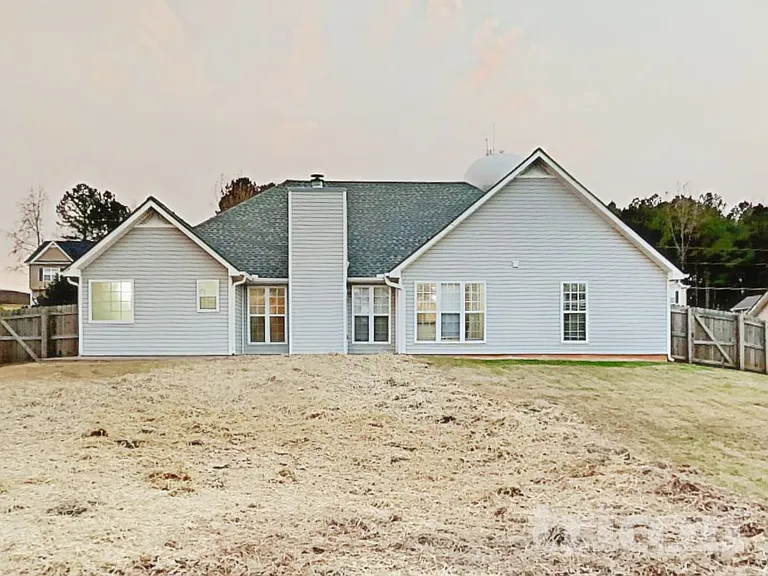 94 Oakview Dr — Photo 17