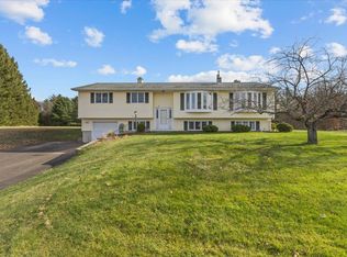 93 Old Stage Rd, Milton, VT 05468