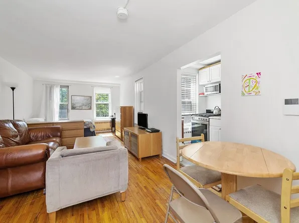139-09 84th Dr #201, Jamaica, NY 11435