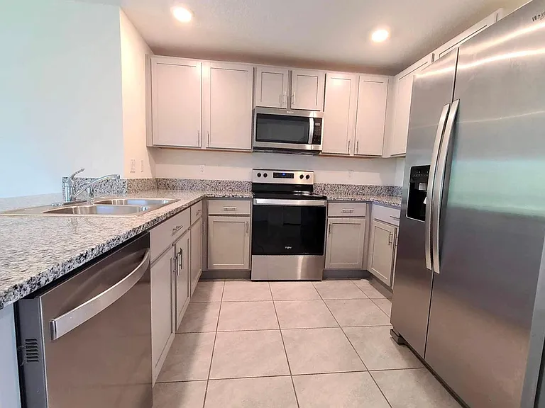 11764 White Willow Ln — Photo 7