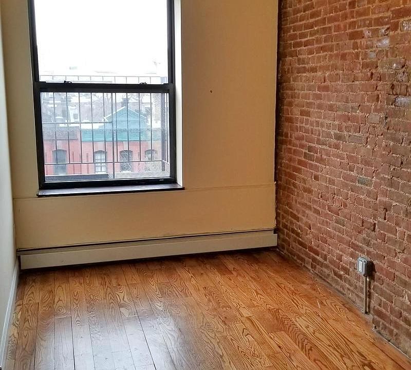 1st image of 213 W 135th St APT 5A