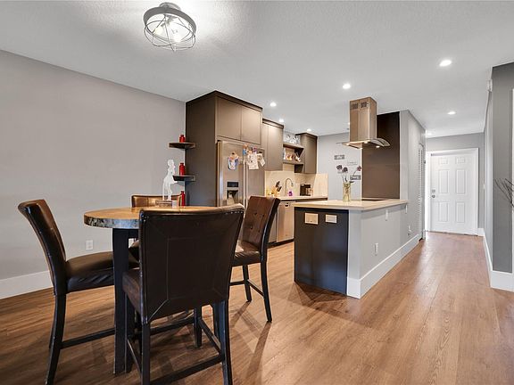 5th image of 10700 NW 30th Place #7