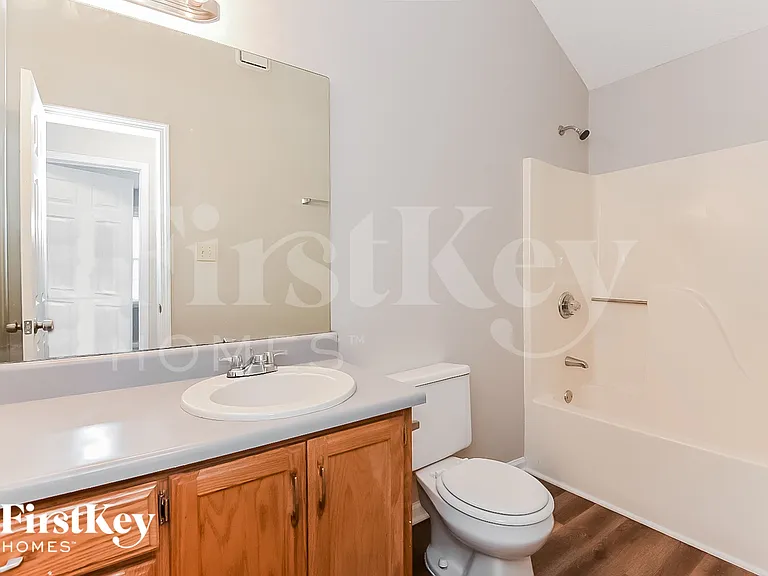 5029 Shelley Ct — Photo 15