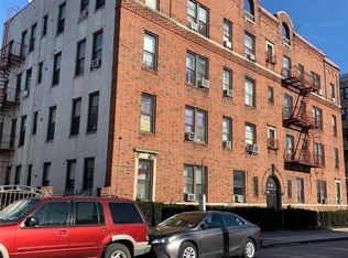 4153 Hampton St, Elmhurst, NY 11373