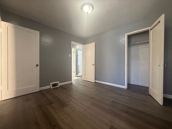 5th image of 170 Gaven St