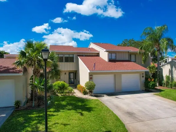 1670 SW Crossing Cir, Palm City, FL 34990
