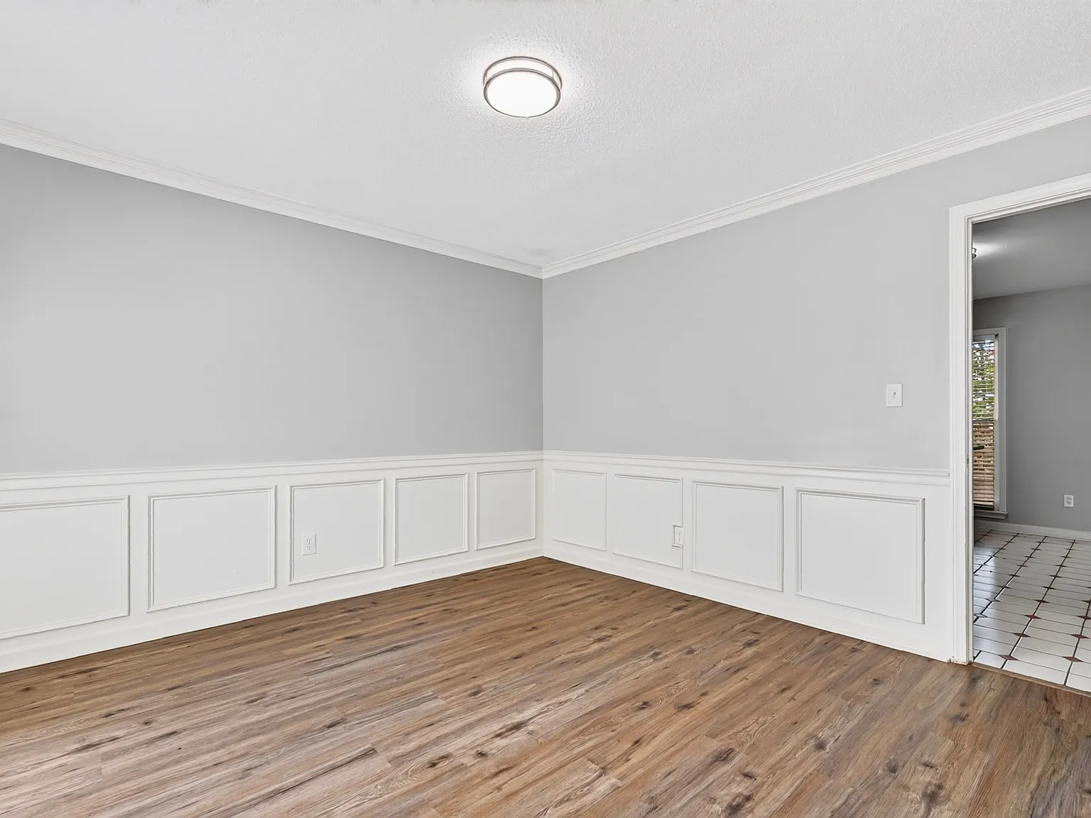 3 bed, 2.5 bath, 2152 sqft, $2,400 — Photo 4