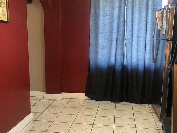5th image of 2815 Eshcol Ave