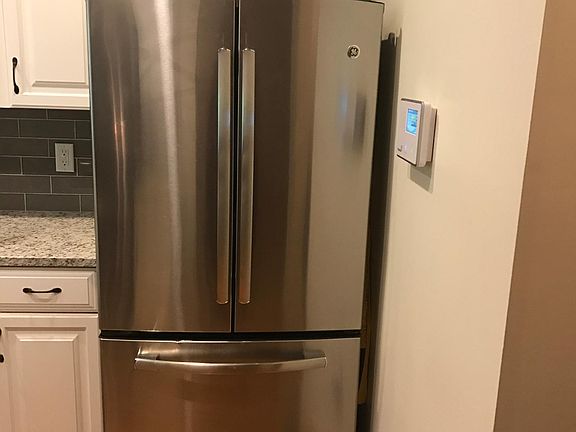 Newly Remodeled Kitchen 