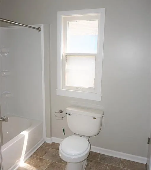 33 1/2 Miley Ave — Photo 6