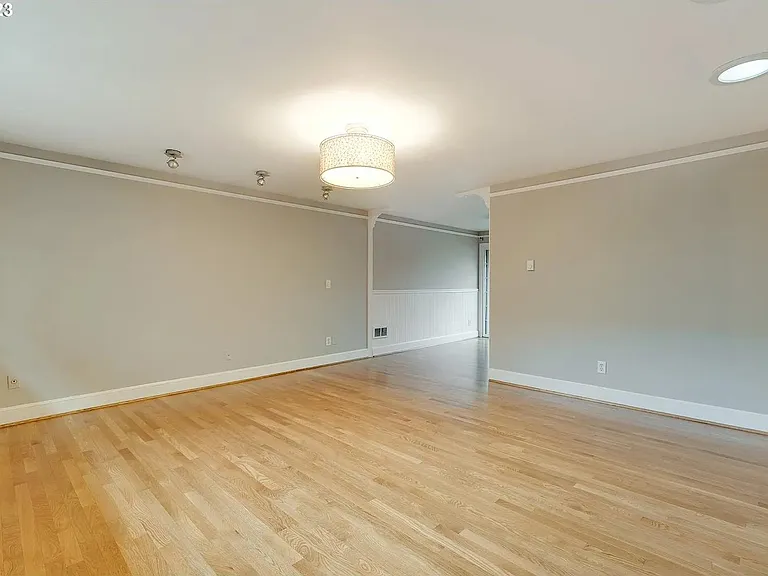 3304 SE 15th Ave — Photo 5