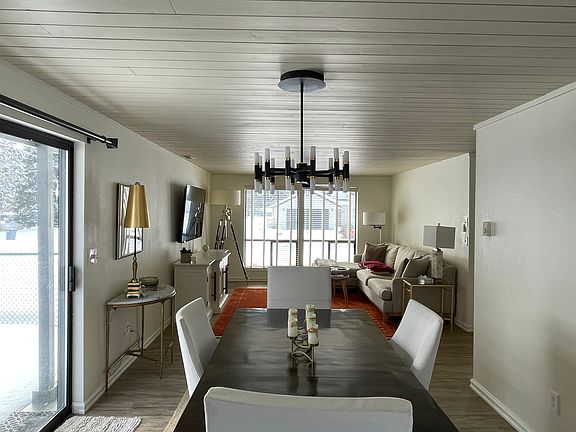 Dining room/Living Room