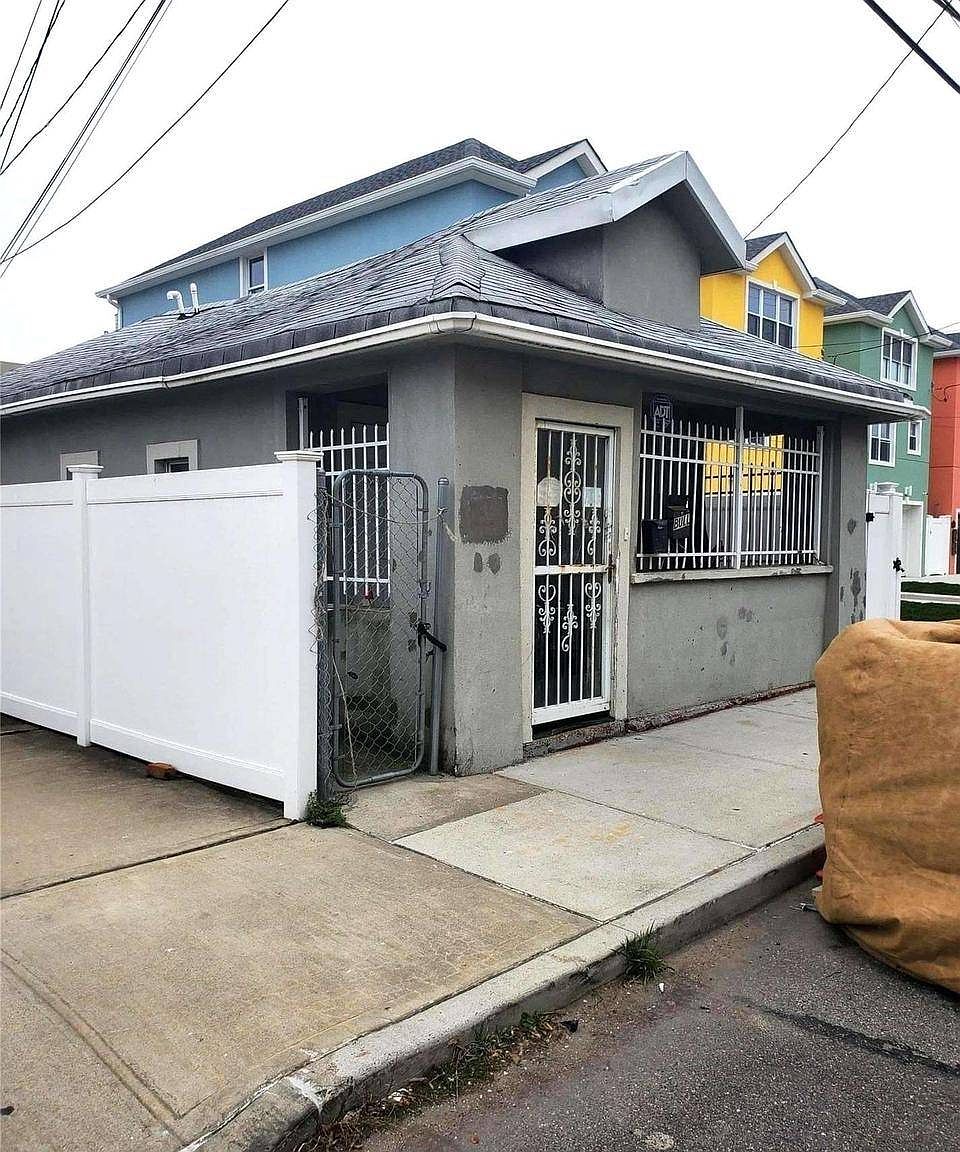 Stop & Shop In Far Rockaway 180 Beach 26 St, Far Rockaway, NY 11691 | MLS #11290783 | Zillow