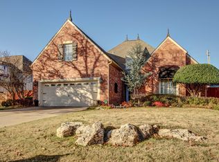 10126 S Hudson Pl, Tulsa, OK 74137