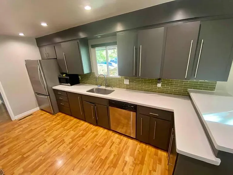 801 Runyan Dr — Photo 20