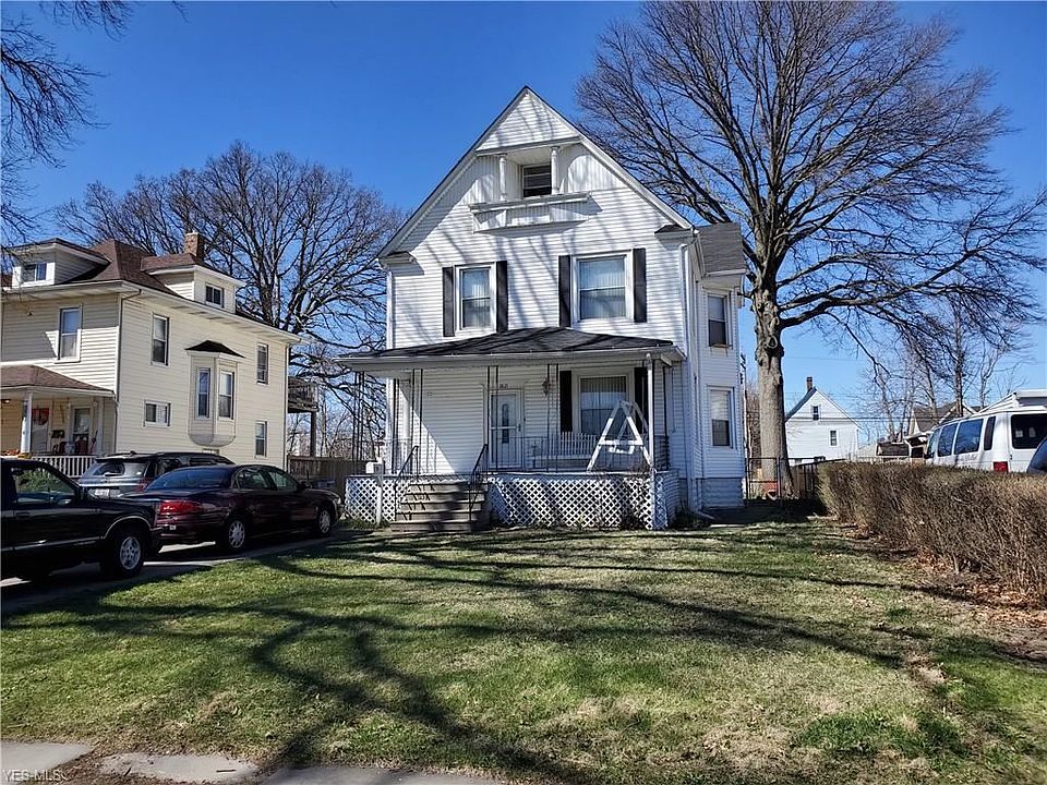 1st image of 1821 E 31st St