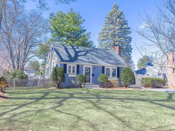 16 Hampton Rd, Natick, MA 01760