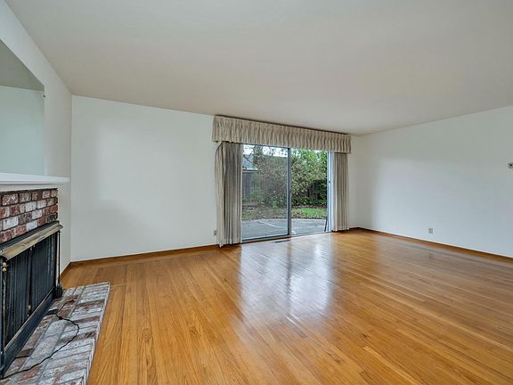 4th image of 2242 Cheyenne Drive