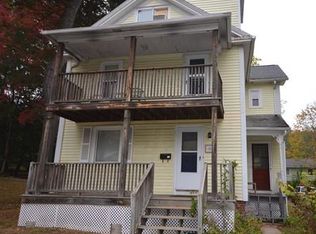 76 Chestnut St, Amherst, MA 01002