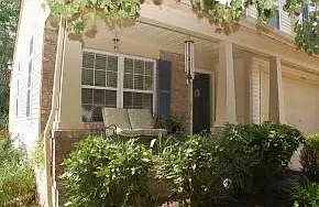 Charming Bloomington Home in Quiet Neighborhood — Photo 2