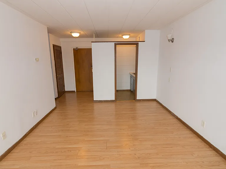 Blaisdell Avenue Apartments — Photo 13