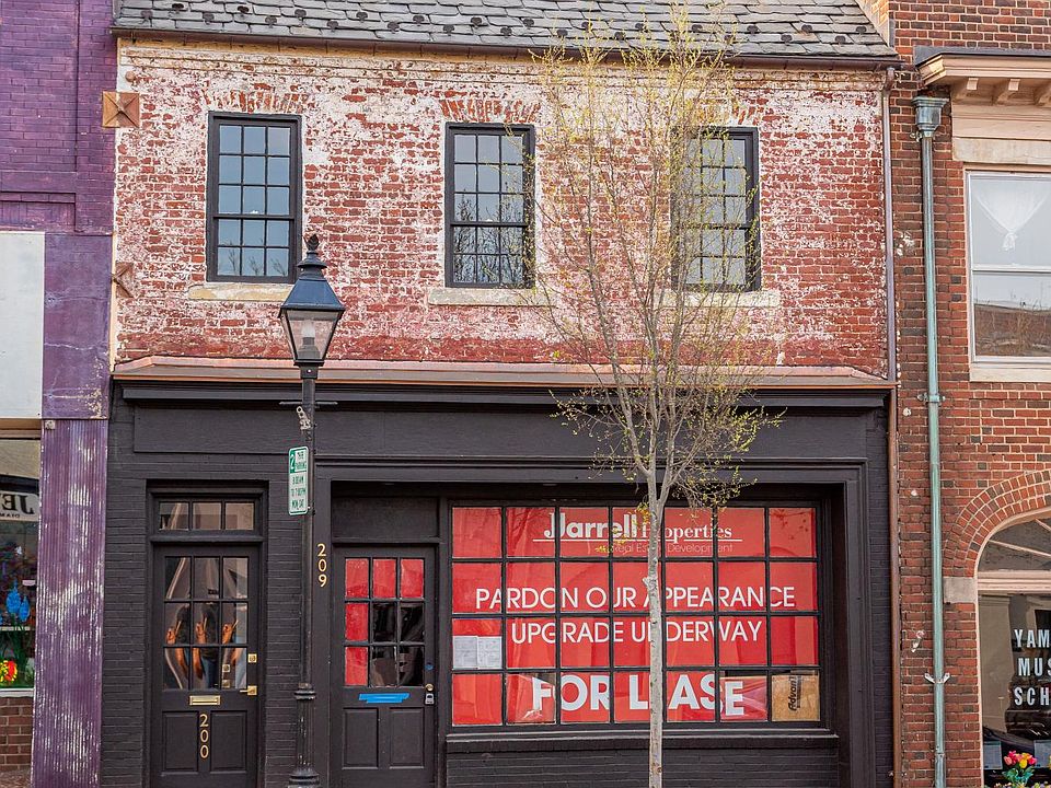 Apartment is located on 2nd floor and 3rd floor loft