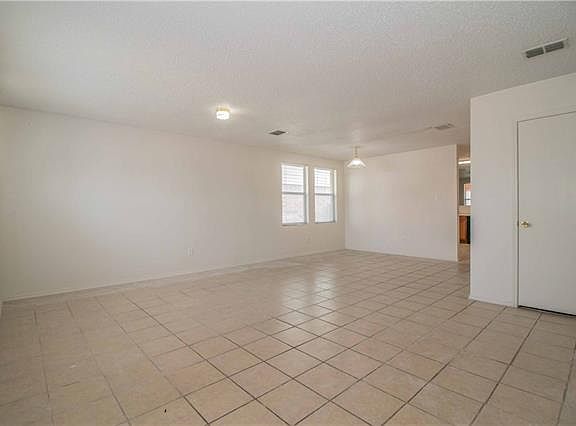4th image of 3877 Golden Horn Ln