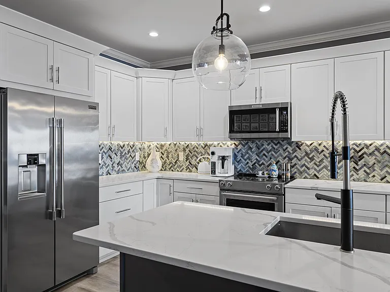 535 Ocean Blvd #403 — Photo 16