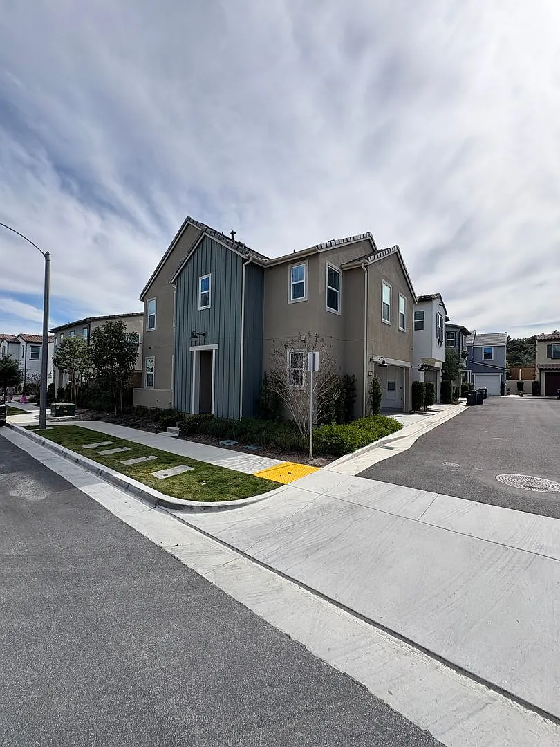 Building Photo - 4025 Spring Haven Ln