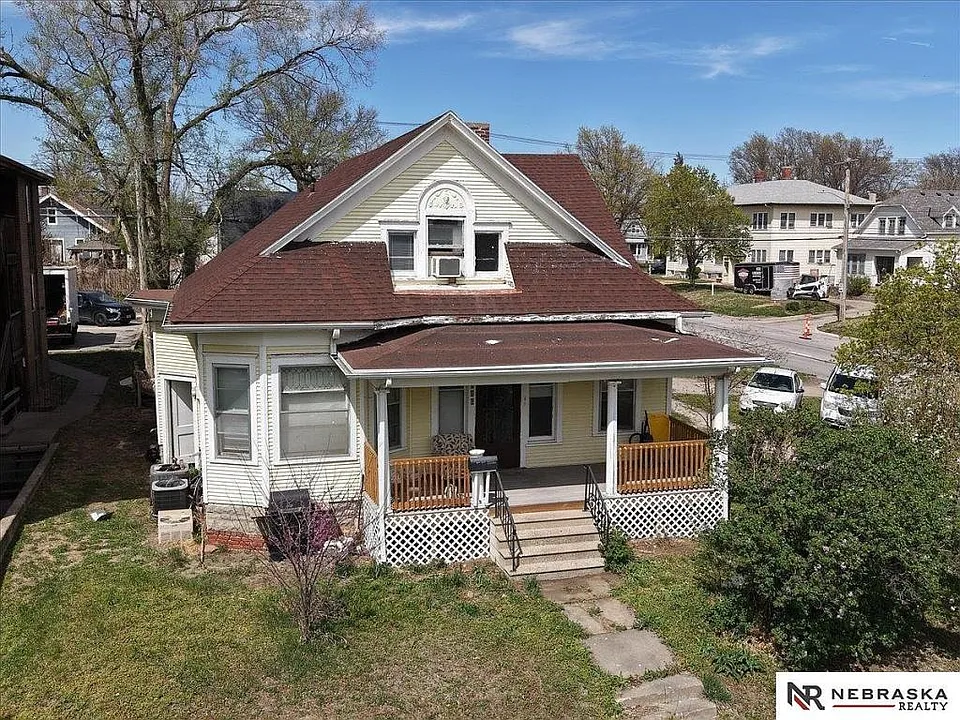 846 C St