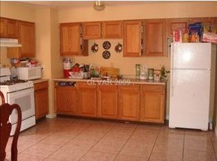3937 Lighthouse Ave, Las Vegas, NV 89110