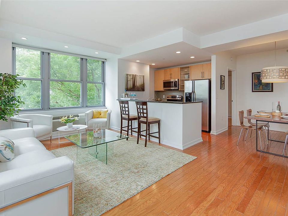 1st image of 149 Essex St APT 2Q