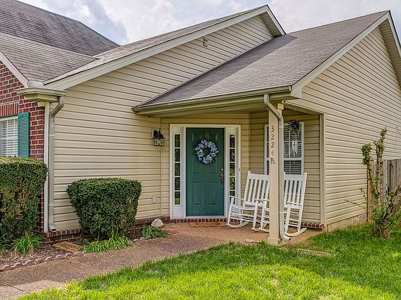 4th image of 3224 Dark Woods Dr