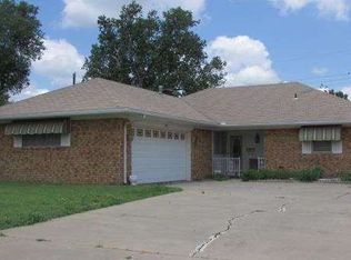 113 S Jane Ln, Enid, OK 73703