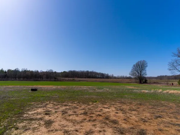 1 Pleasant Grove Ln, Harrisburg, AR 72432