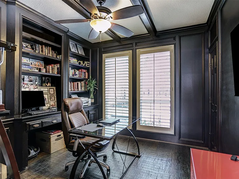 14 Twilight Glen Ct — Photo 27