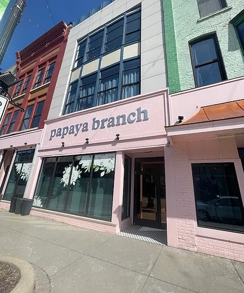 218 Huron Ave — Photo 4