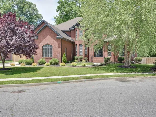520 Youngstown Ct, Chesapeake, VA 23322