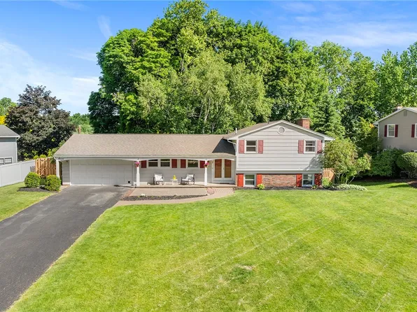 7 Aldwick Rise, Fairport, NY 14450