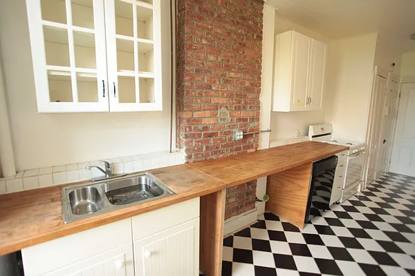 Rented by Owner | media 15